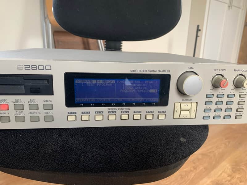Akai 2800 90’s image 1