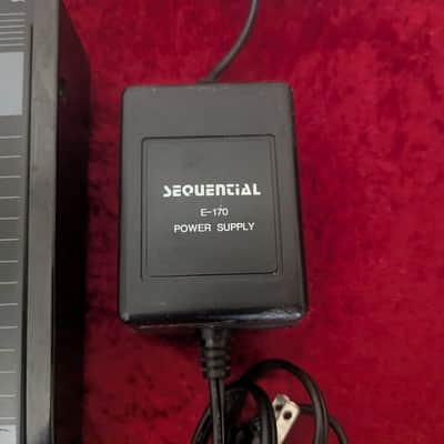 Sequential TOM 4-Voice Drum Machine 1985 - Black image 3