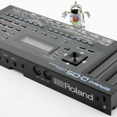Roland D-05 Boutique Linear Synthesizer + Decksaver + Neuwertig + 1,5J Garantie image 7