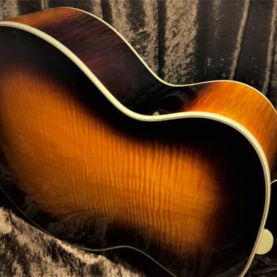 Guild F50 2012 Sunburst New Hartford Ext Condition Flame Maple Archback Guild Acoustic F55 JF65 image 3