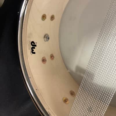 DW/PDP - 5.5x14" PDCM5514SS Concept Maple Snare Drum 2010's - Pearlescent White Lacquer image 15