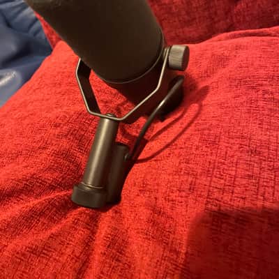 (Excellent Condition) Shure SM7B Cardioid Dynamic Microphone 2001 - Present - Black image 8