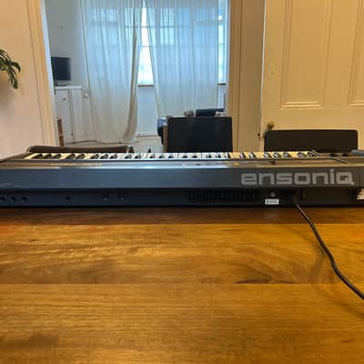 Ensoniq Mirage DSK-1 Digital Sampling Keyboard (red stripe) 1986 - Black image 6