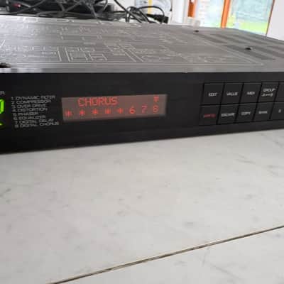 Immagine Roland GP-8 1987 - 1989 - Black - 4