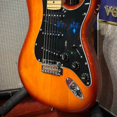 Fender Deluxe Stratocaster HSS with Maple Fretboard 2021 - 75th Anniversary- Tobacco Sunburst image 3