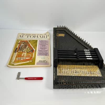 Vtg Oscar Schmidt Airline Autoharp with Case and Accessories image 2