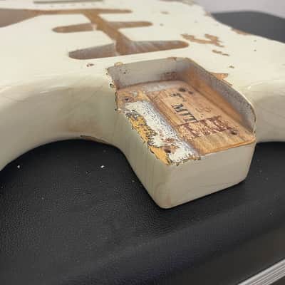 MJT body Aged Nitro Fender Stratocaster Olympic White over 3-Tone Burst reliced image 8