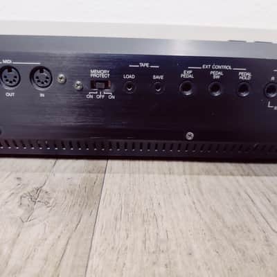 Roland HS-80 SynthPlus 80 Vintage Polyphonic Digital/Analogue Synthesiser image 20