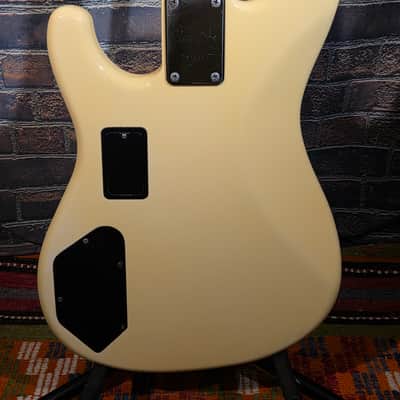 Vintage 1986 Ibanez RB690-YV Roadstar II Bass Ivory image 17