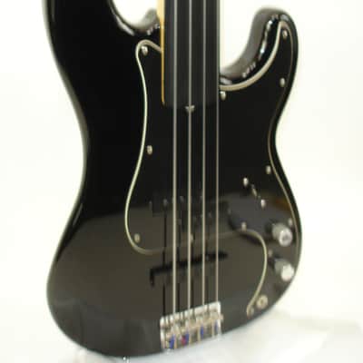 2005 Fender Tony Franklin Fretless Precision Bass, Ebony Fingerboard, Black w/ Case image 3