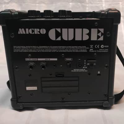 Roland Micro Cube – Tragbarer E-Gitarren-Combo mit Effekten & Netzteil image 2