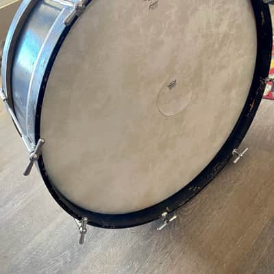 Ludwig 23 inch bass drum 1920’s - Blue wood image 3