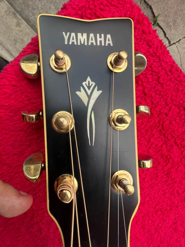 Yamaha DWX-8C Acoustic Guitar | Reverb