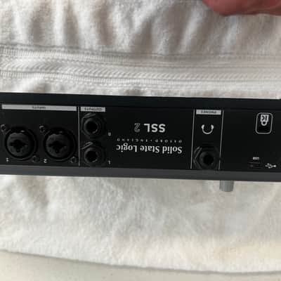 Solid State Logic SSL 2 USB Audio Interface 2020 - Present - Black image 3