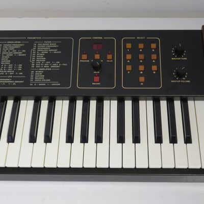 Sequential Circuits Six Trak 6-Voice Polyphonic Synthesizer image 3