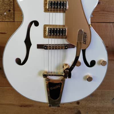 Gretsch G5422TG Electromatic Classic Hollow Body Double Cutaway Snow Crest White image 2