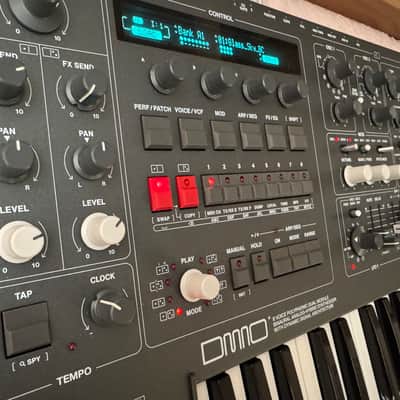 UDO DMNO Polyphonic Hybrid Keyboard Synthesizer (Black) image 5