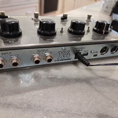 TC Electronic Ditto X4 Looper 2016 - Present - Black image 2