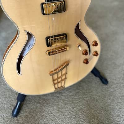 Hofner Verythin Classic Early 2000s (2003??) - Cream image 2