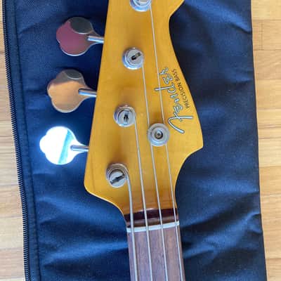 Fender Japan Fretless P-Bass 1999 image 2