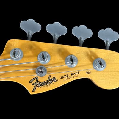2007 Fender Jazz 4-String Bass American AVRI '62 Reissue ~ 3-Tone Sunburst image 10