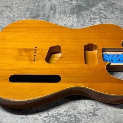 Real Life Relics 60’s Style Tele® Telecaster® Body HS Double Bound Humbucker/Single Aged Natural