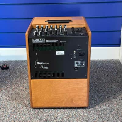 Acus One for Strings 8 Acoustic Guitar Amplifier w/ Gig Bag image 2