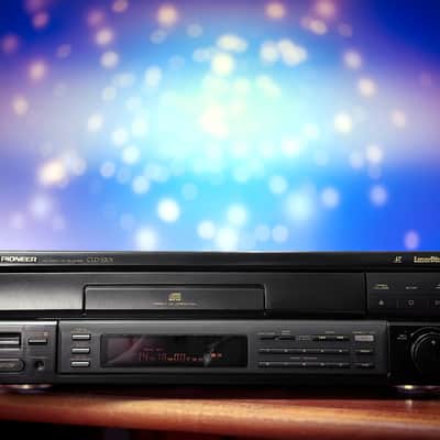 Pioneer CLD-S201 🌈RaRe🌈 Vintage Laserdisc Player Deck image 2