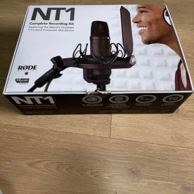 RODE NT1 complete recording kit - Black image 1