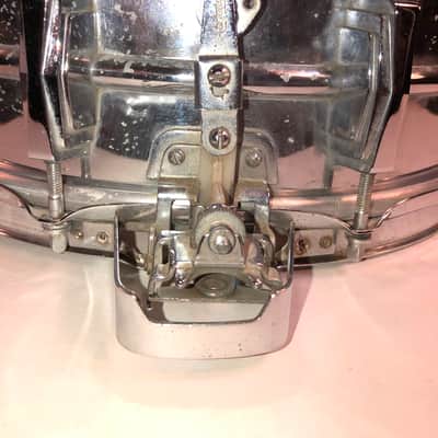 1967 Ludwig Supraphonic Snare Drum with “Supersensitive” strainer - Chrome image 4