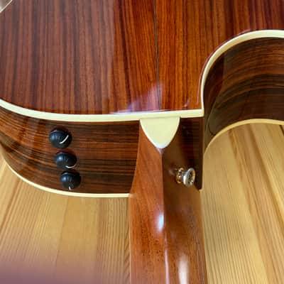 Taylor Grand Concert model acoustic guitar 2010 - natural gloss image 6