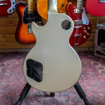 Gibson Custom Shop Les Paul in Silver with Hard Case image 2