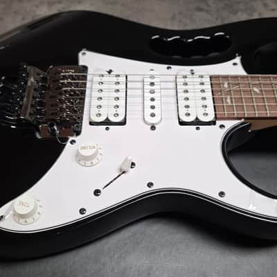 Ibanez JEMJR Steve Vai Signature BRAND NEW JEM JR Black HSH Super Strat Guitar Tree of Life Vine Inlay image 12