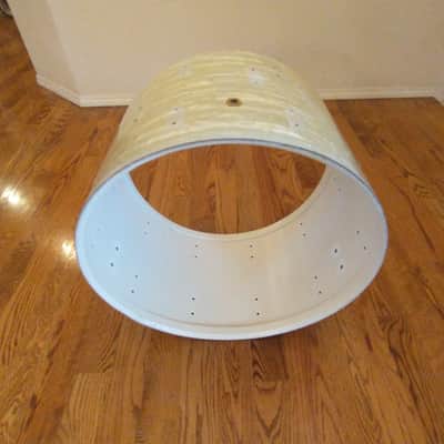 Ludwig Vintage 1967 super classic 22" bass drum shell White Marine Pearl excellent image 2