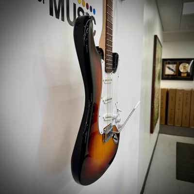 Squier Affinity Stratocaster - 3-Color Sunburst image 2