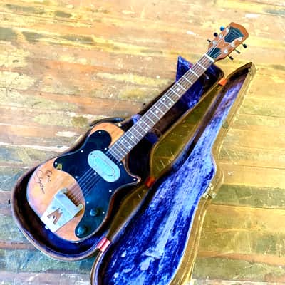 Magnatone Mark III electric guitar c 1950’s Mahogany original vintage USA bigsby lifton stone cali girl case image 6