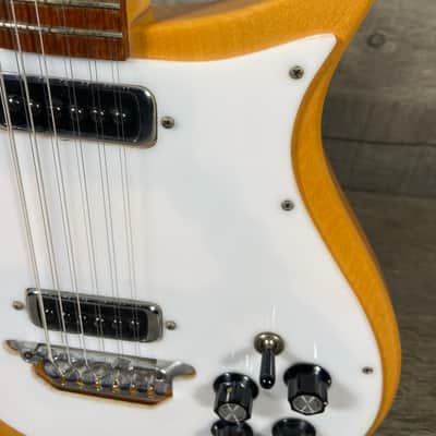Rickenbacker 450/12 1974 - Mapleglo - Previously Owned by Glenn Cornick of Jethro Tull! image 10