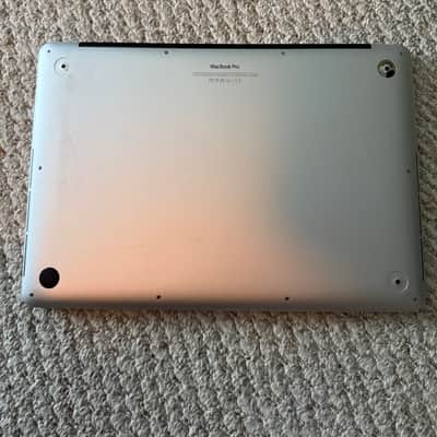Apple 2015 MacBook Pro 15" Retina Display 2.2GHz Quad-Core i7 16GB/256GB (MJLQ2LL/A) Regular image 3