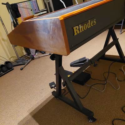 Rhodes Chroma 64-Key 16-Voice Polyphonic Hybrid Analog Synthesizer 1982 complete authentic package image 7