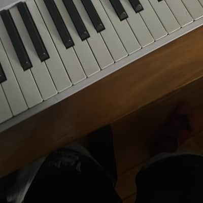 Arturia KeyLab 88 MkII MIDI Controller 2019 - Present - White image 4