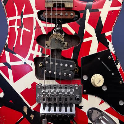 EVH Striped Series Frankie 2020 - Present - Red / White / Black Stripes Relic image 4