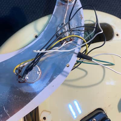 G&L Tribute Series SB-2 Bass MIJ 2000 Vintage White Made in Japan w/ Bag image 23