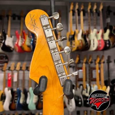 Fender   Custom Shop Stratocaster Dav ID Gilmour Relic Black Black Over 3 Color Sunburst image 6