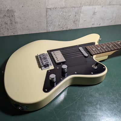 Charvel Surfcaster Made in Japan 2005 Cream image 15