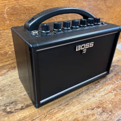 BOSS Katana Mini Battery-Powered Guitar Combo Amp image 3