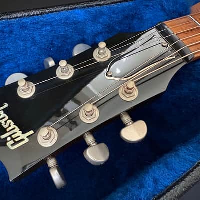 Immagine 2010 Gibson J-45 Standard Vintage Sunburst with LR Baggs pickup system - 4