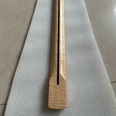 Natural Tiger Maple Wood Guitar Stratocaster Strat Style Neck, 21 Frets Fingerboard image 3