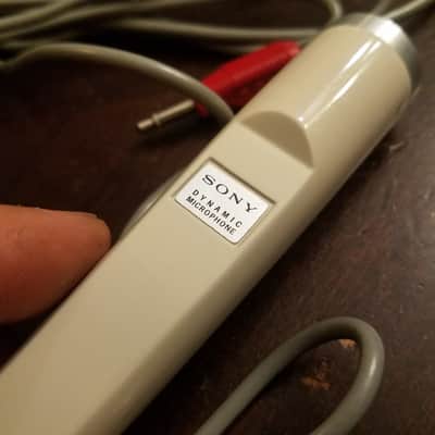 Sony F-96 Dynamic Microphone High Impedance w/ stand and case 1970s Beige image 8