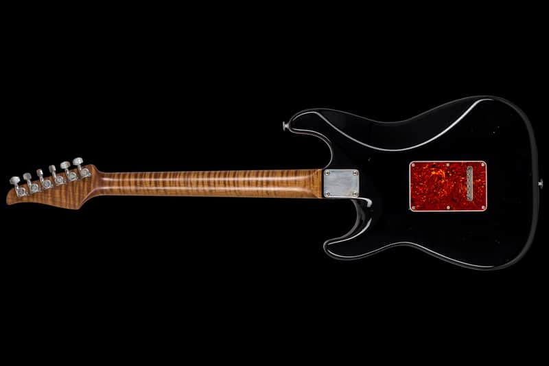 Suhr Classic S Antique SSS Custom Ltd Roasted Flamed Maple BK