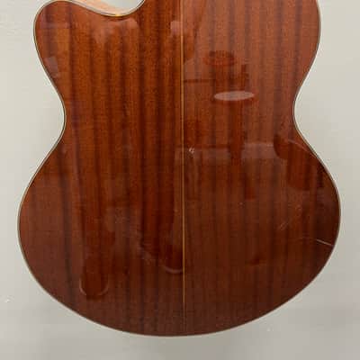 Fender GB41SCE Acoustic Bass Guitar, Natural image 8